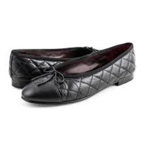 Chanel flats 38